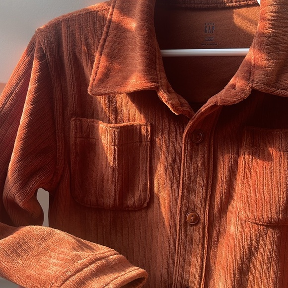 Baby Gap Corduroy Button down - Picture 3 of 4